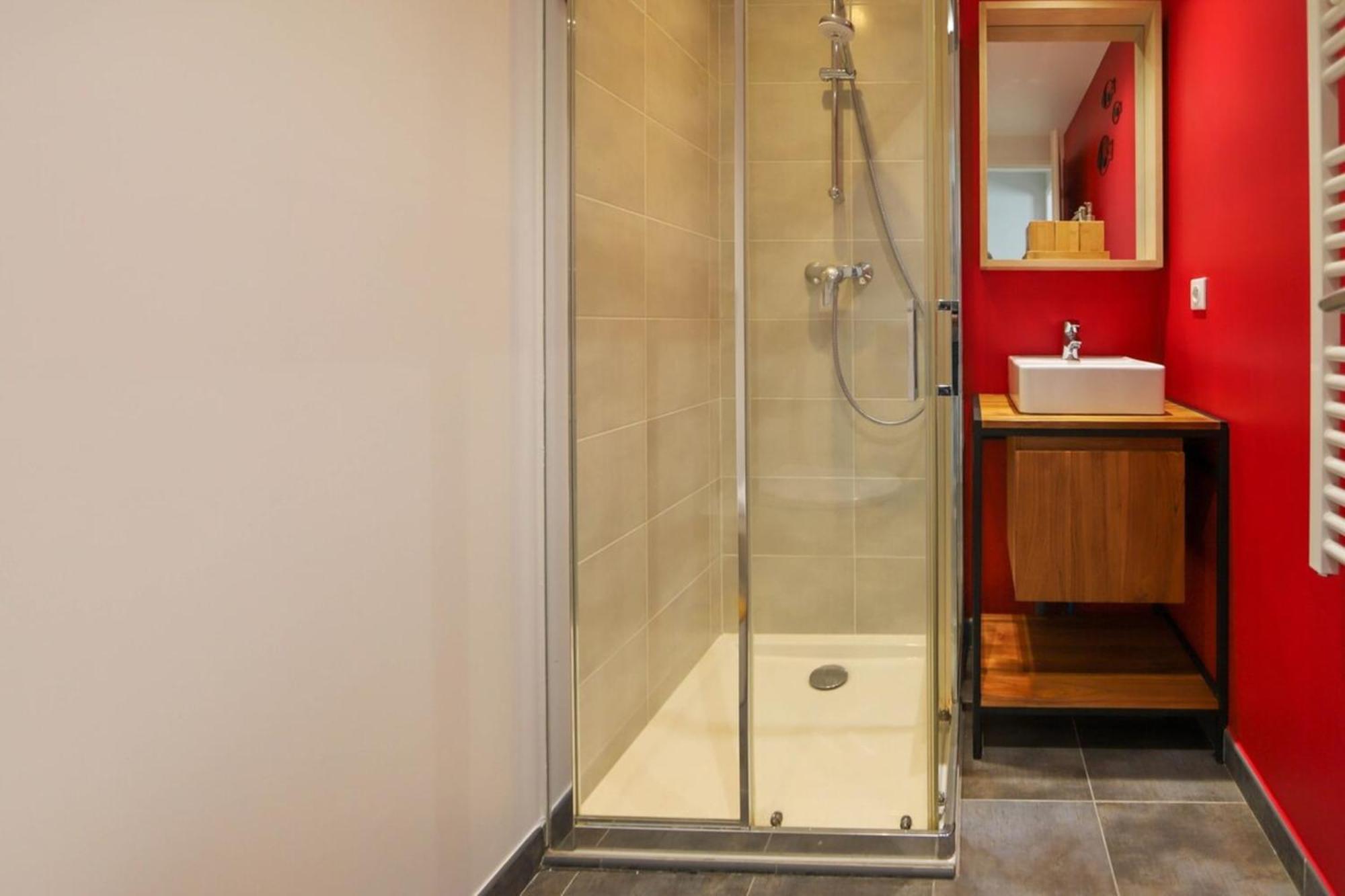 A L'Aventure ! Joli T2 Avec Balcon Centre Ville 阿讷西 外观 照片