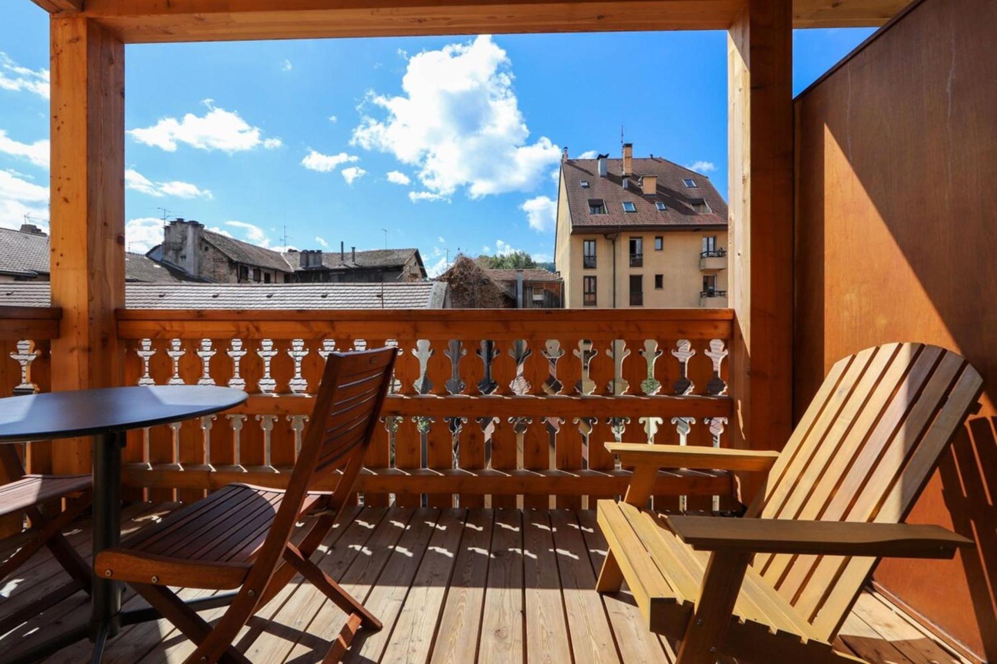 A L'Aventure ! Joli T2 Avec Balcon Centre Ville 阿讷西 外观 照片